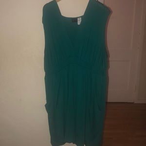 Casual dress with pockets!